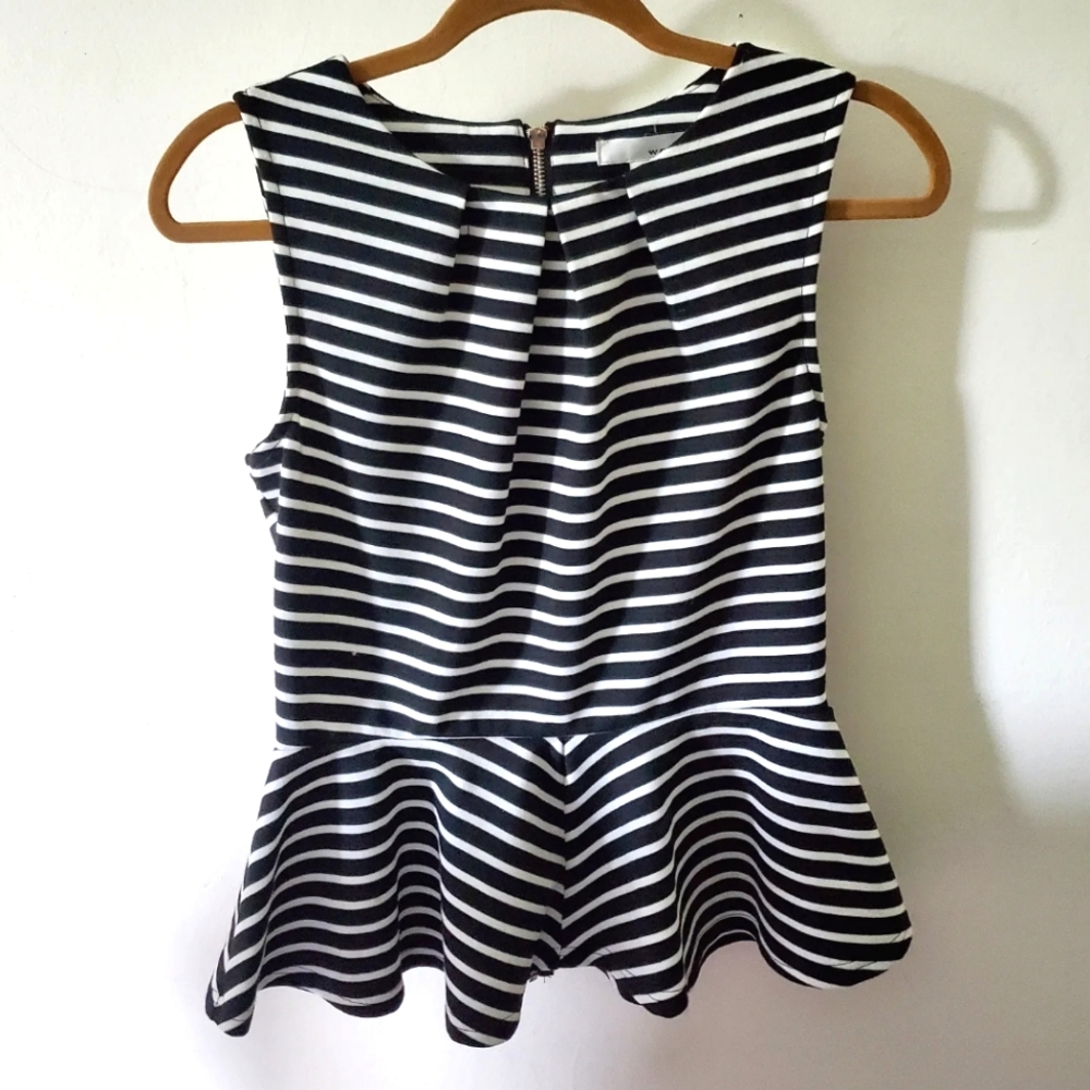 🌸WDNY •  Striped Peplum Tank size Medium